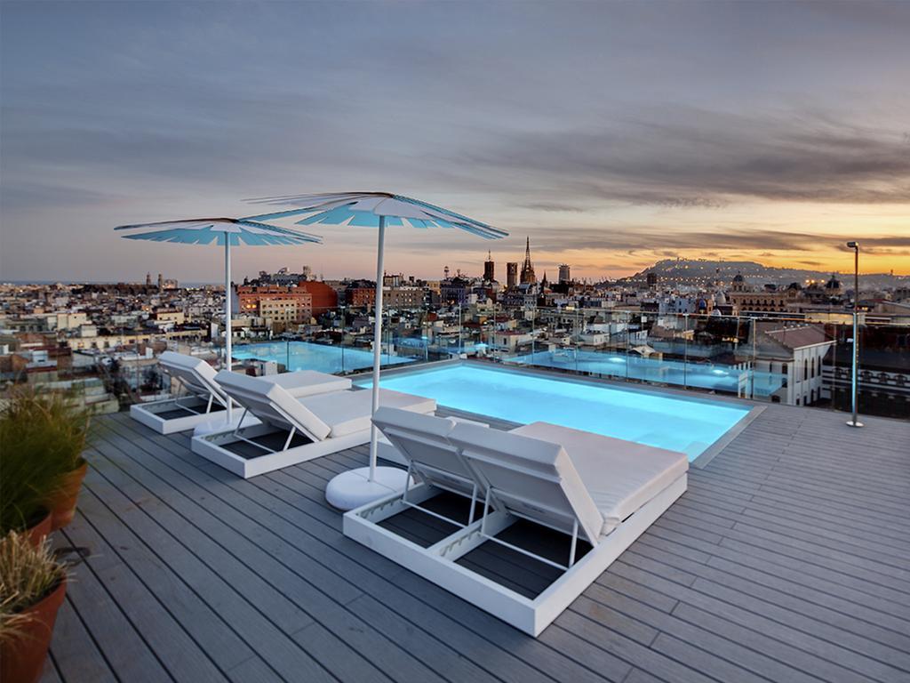 Yurbban Trafalgar Hotel Barcelona Bagian luar foto