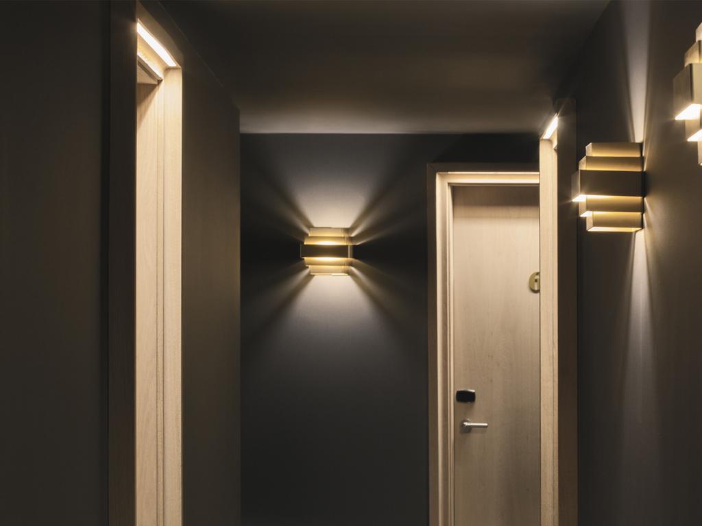 Yurbban Trafalgar Hotel Barcelona Bagian luar foto