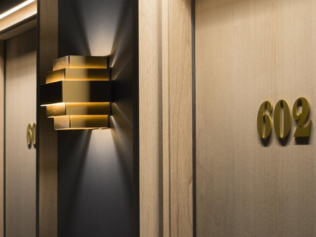 Yurbban Trafalgar Hotel Barcelona Bagian luar foto
