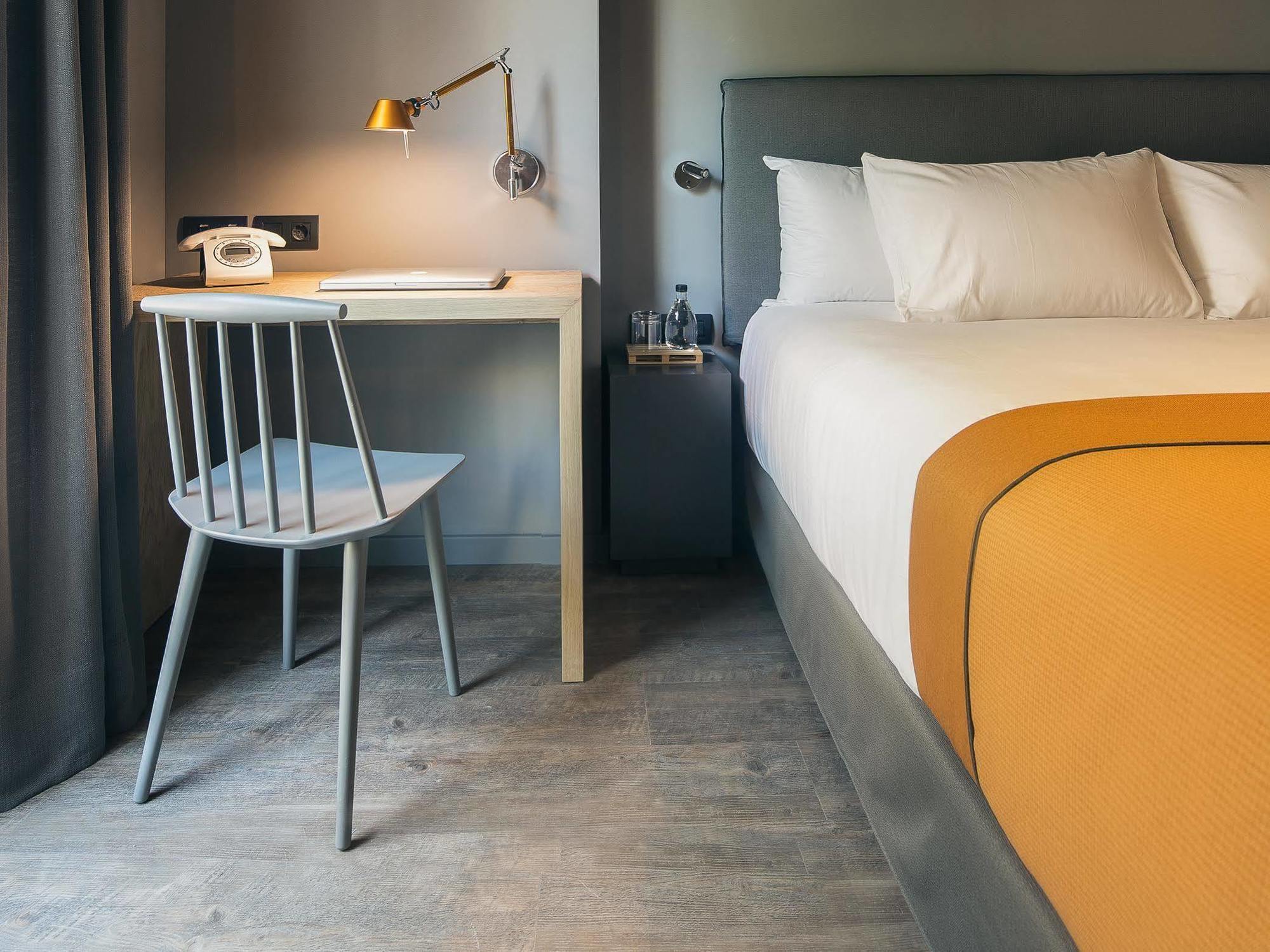 Yurbban Trafalgar Hotel Barcelona Bagian luar foto
